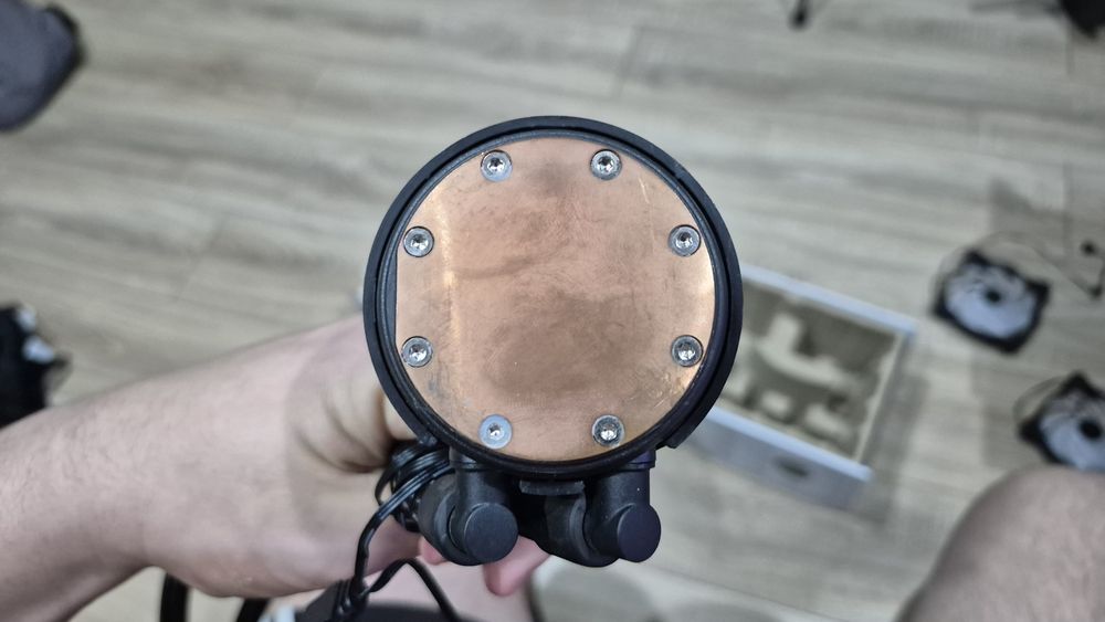 Водяне охолодження MSI CoreLiquid 240R