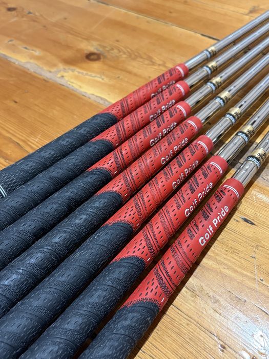 Conjunto Completo de Tacos de Golfe - Ferros, Driver, Wedge e Putter