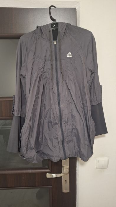 Komplet Adidas – kurtka + spodnie | lekki, sportowy zestaw