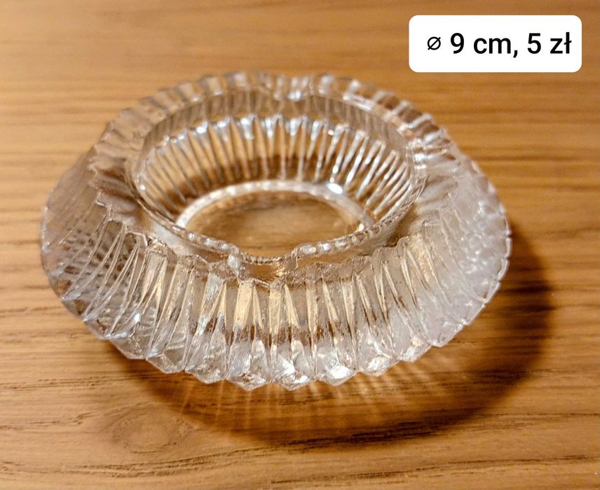 Mała, kryształowa popielniczka retro PRL (okrągła)