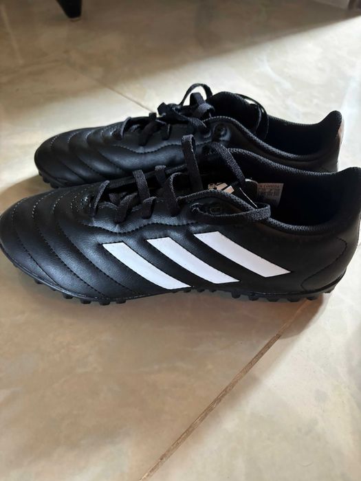 Chuteiras Adidas Goletto VIII Astro Turf