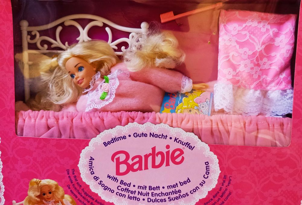 Barbie Bedtime com cama ano 1994 Mattel #12184