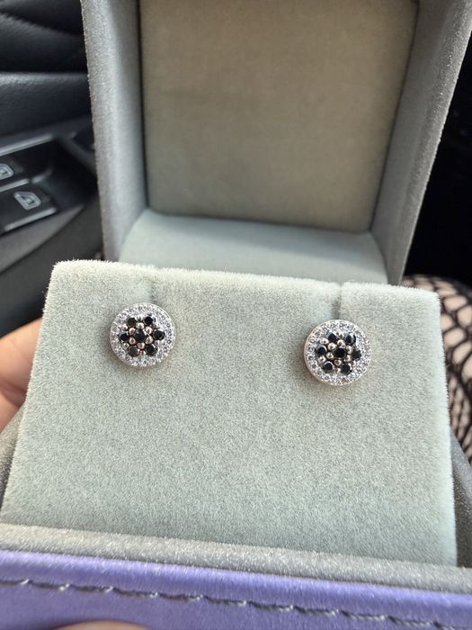 Золотые серьги 585 пробы с бриллиантами