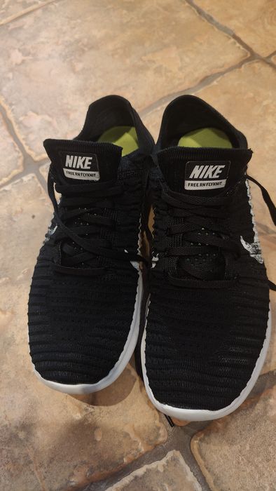Nike free run flyknit