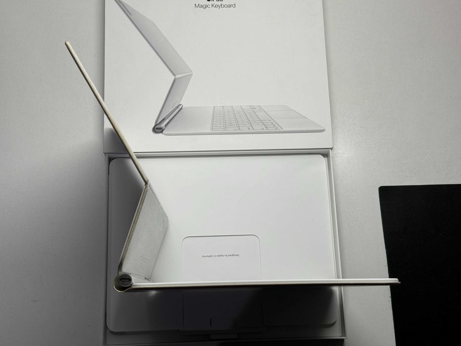 iPad Pro 2018-2022 12.9" Magic Keyboard Trade-In/Oбмeн