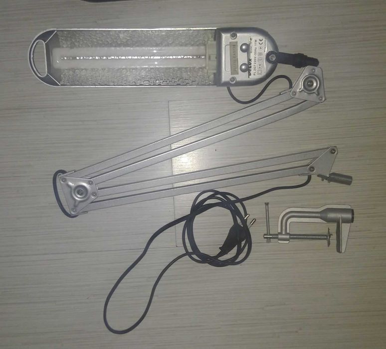 Лампа настольная