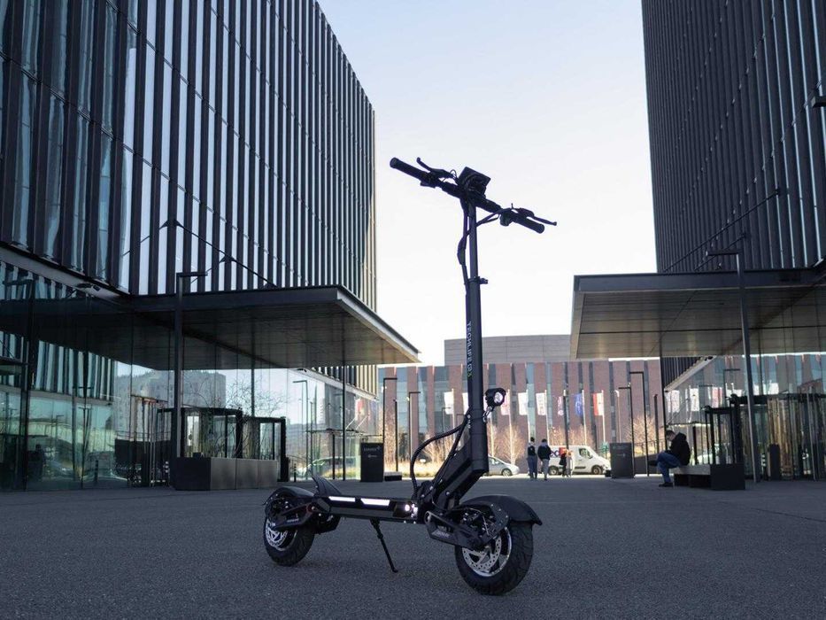 Hulajnoga Elektryczna 1365W Duży Zasięg 50km Amortyzacja TECHLIFE Q3