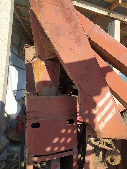 Продається зерновий погрущикЗМ60