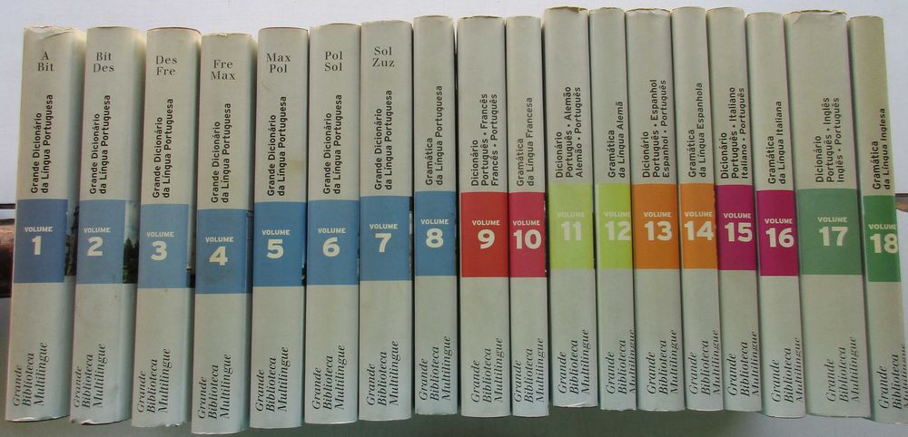 Grande Biblioteca Multilingue - - - - - 18 X Livros