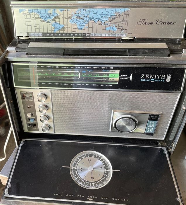 Rádio antigo Zenith