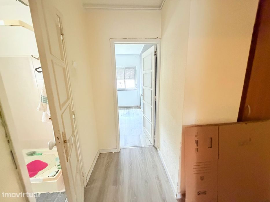 Apartamento T4 duplex Charquinho, Benfica, Lisboa