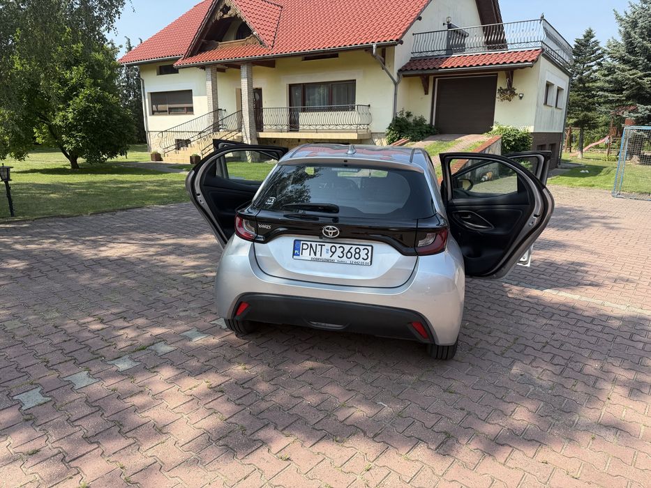 Toyota Yaris MY 22