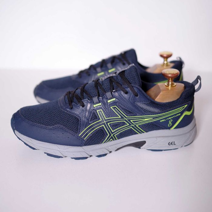 Трекінгові кросівки Asics Gel Memuro оригінал 44 розмір чудовий стан