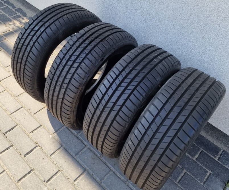 Шини 205/55 R16 Bridgestone терміново комплект резини