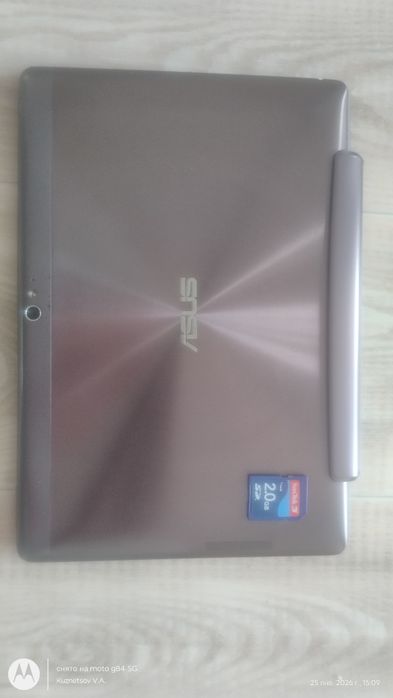Продам планшет старенький