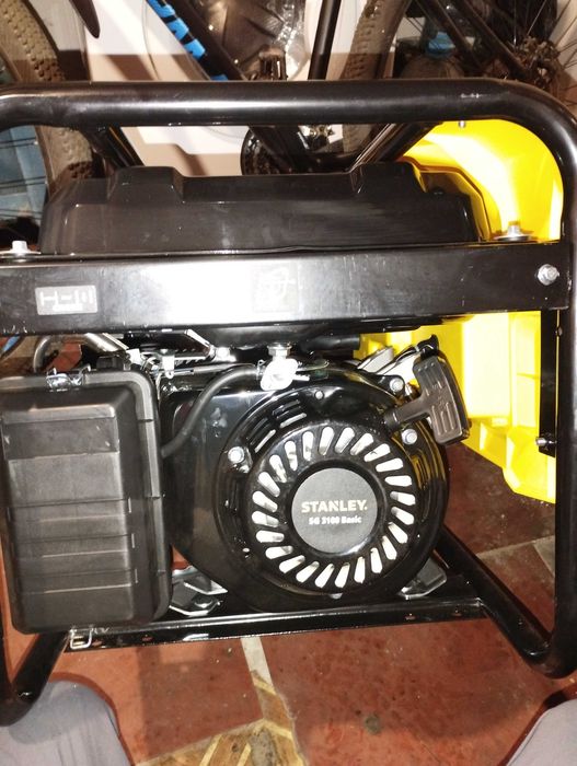 Генератор STANLEY 3100
