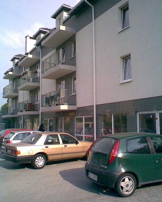 Lokal usługowy 60 m2 z witrynami  , miejsca postojowe Prokocim