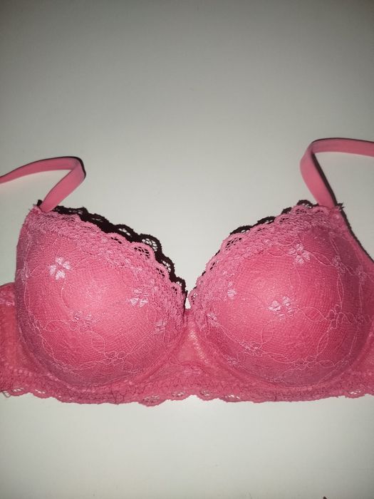 Soutien renda Intimissimi