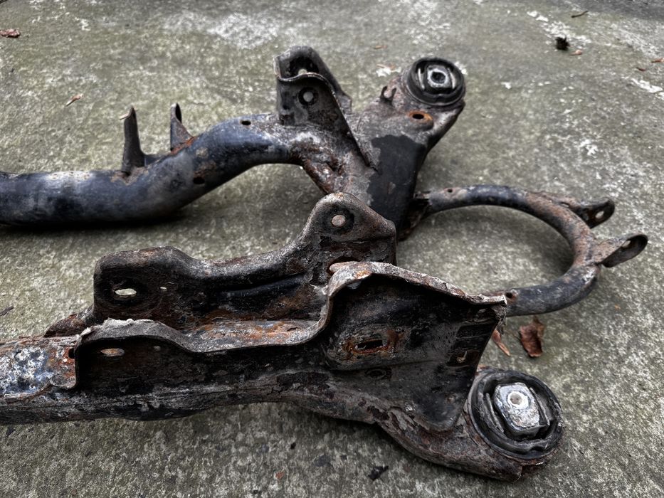 Підрамник Audi Allroad С5