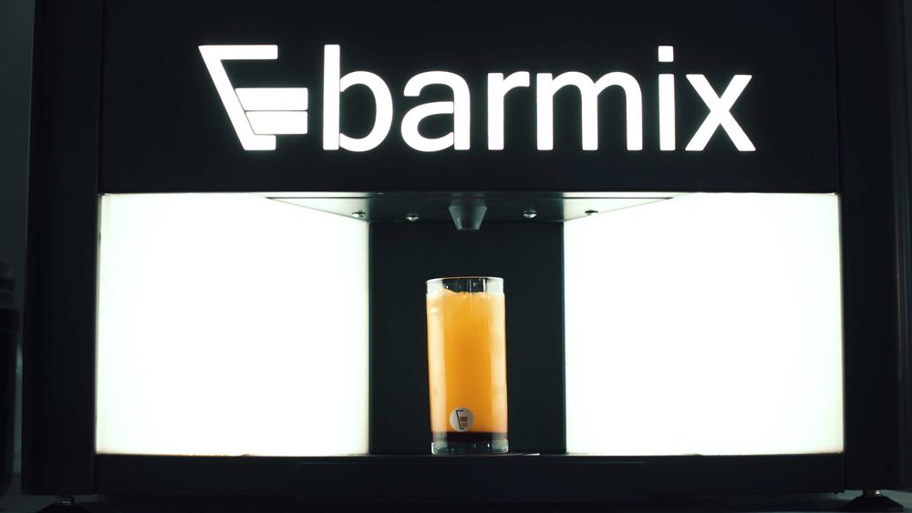 Wynajem Barmixa – Automatyczny Barman na Twoją Imprezę!