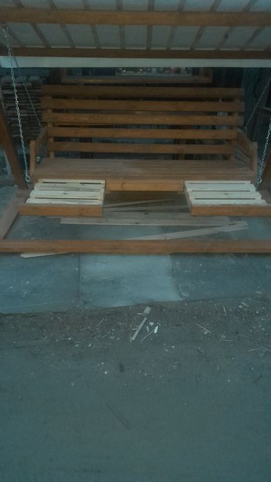 Качеля садовая из дерева