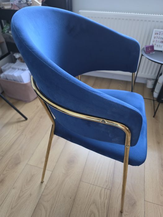 Krzeslo tapicerowane granatowe