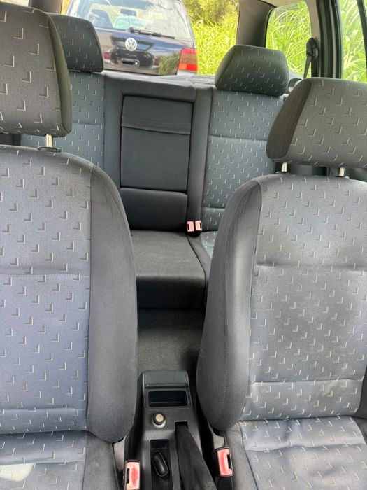 Skoda Octavia Ano 2000