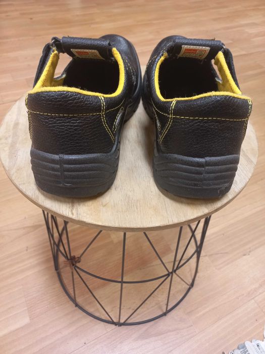 Buty sandały ochronne rozmiar 42