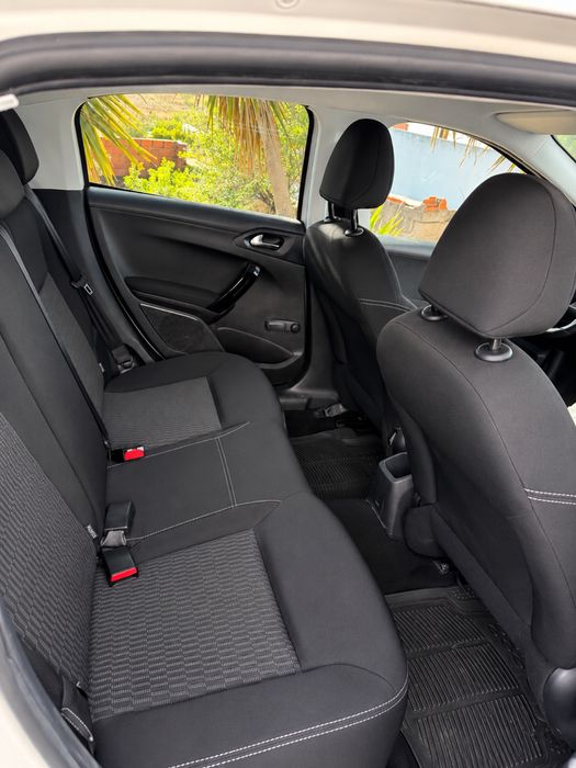 Peugeot 208 1.6 BlueHDi 100cv | 2016 | Económico