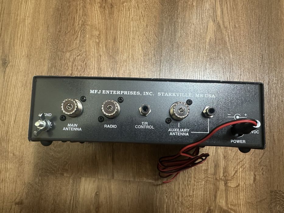 MFJ-1026 підсилювач сигналу з шумопоглинанням