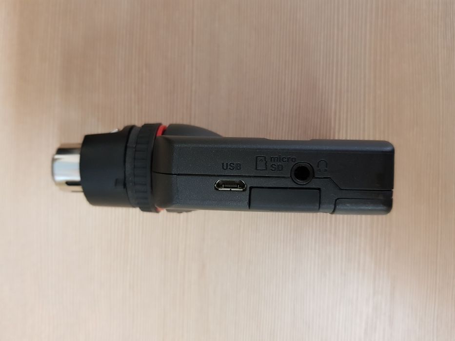 Рекордер, диктофон Tascam DR10X (xlr)