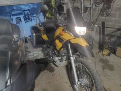 BMW f650 GS przebieg 8tyś nowa opona tył