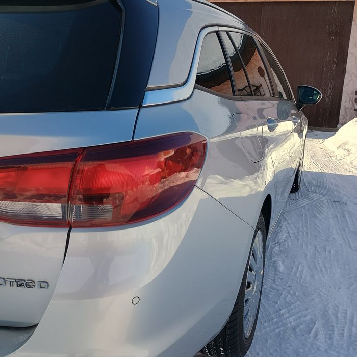 Опель Астра к 2018рік