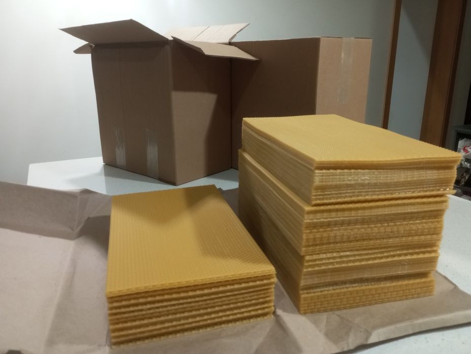 Cera de abelha moldada