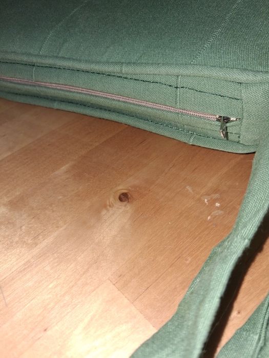 Par de almofadas com atilhos para cadeira