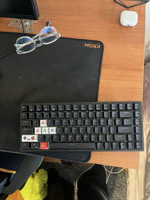 Teclado 65% Royal Kludge