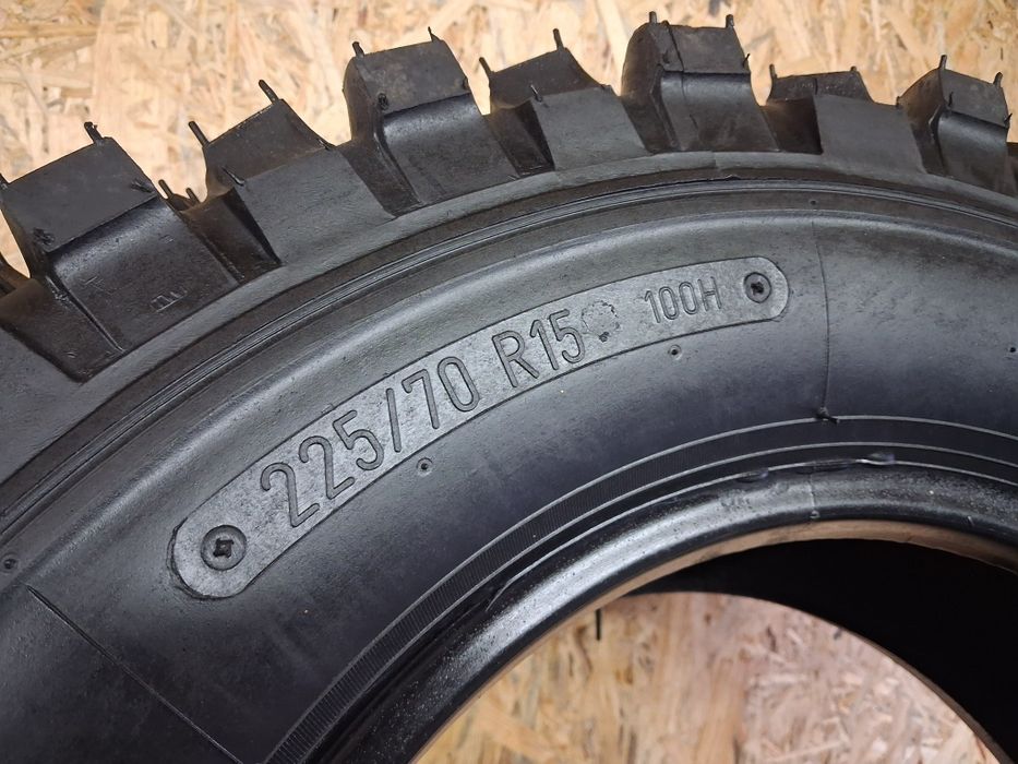 Opony terenowe 215 70 R15-225 70 R15 Tracker