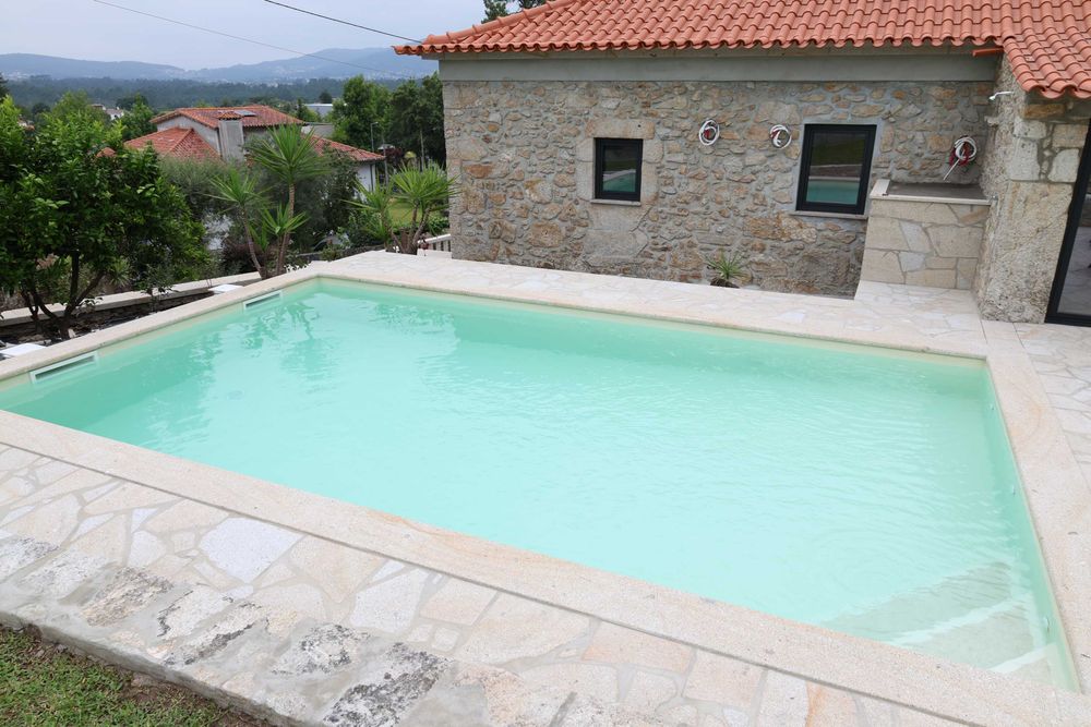 BCL18V3 bonita casa rústica c/ piscina, local sossegado, vista panorâmica