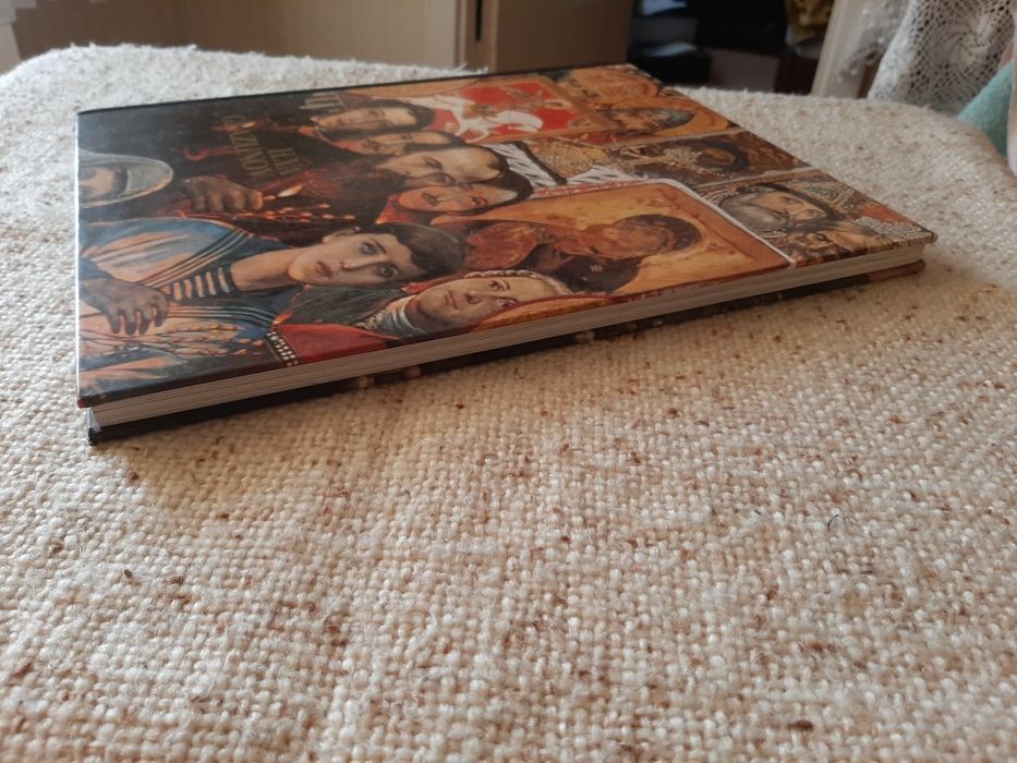 Илья Глазунов альбом англійська мова