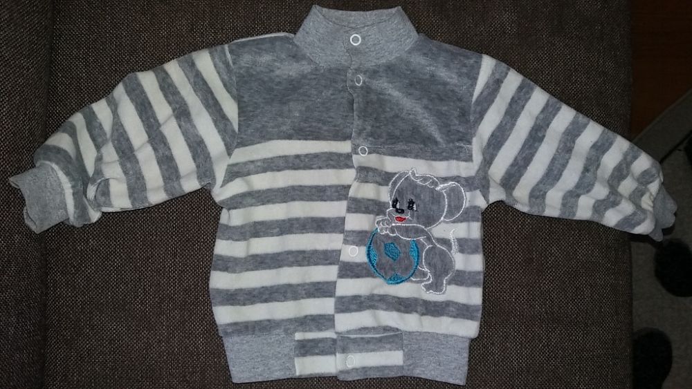 Костюмчик 4 в 1 1-2 рочки штани кофточка пінетки шапочка