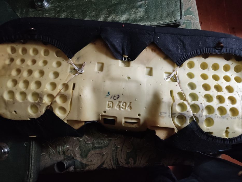 Сидіння задні до авто