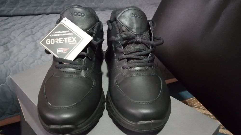 Кросівки “Ecco exostride Gore-Tex”