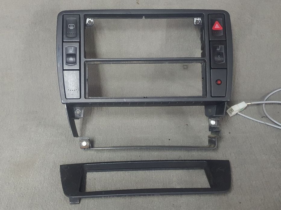 VW Passat B5 FL Ramka deski pod TAXI lub CB. Rarytas. 1DIN