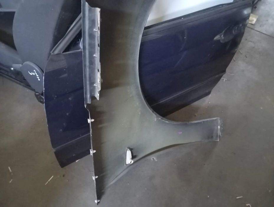 OPEL ZAFIRA C GUARDA LAMAS ESQUERDO - GL072