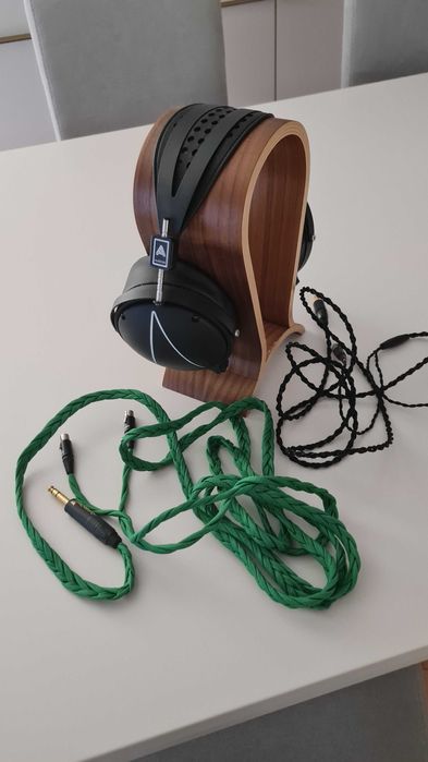 Headphones Audeze LCD2-C (Fechados) como novos!