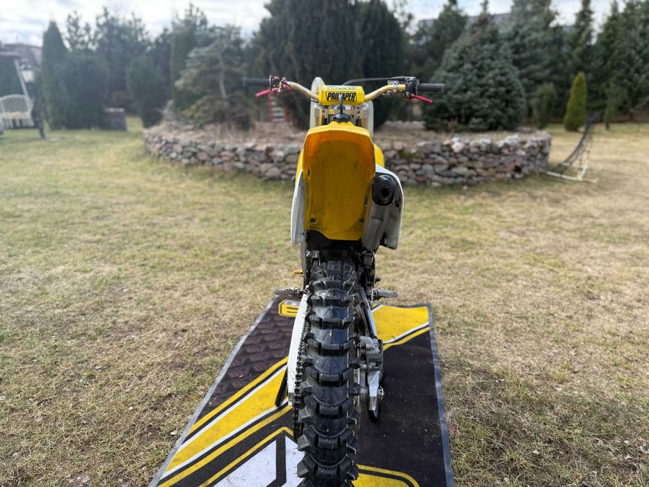 Suzuki rm125 Racing Machine