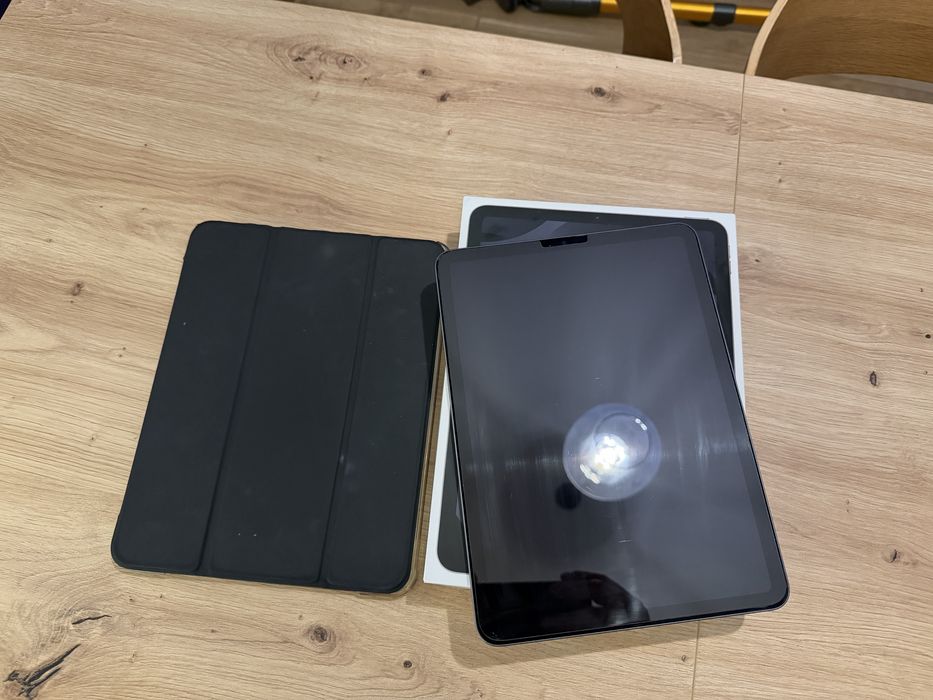 Ipad Air 5 generacji 64 GB