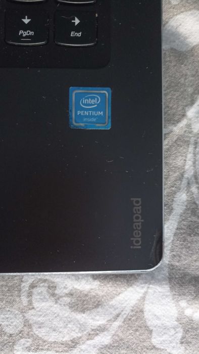 Touchscreen 14" 180o Lenovo IdeaPad Intel Pentium @2,10Gz 4Gb RAM