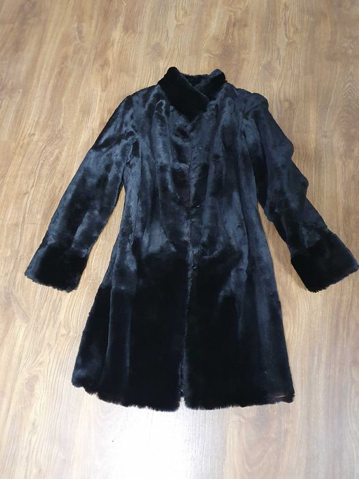 Натуральная шуба из мутона +ПОДАРОК сумочка