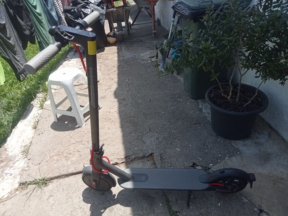 Trotinetes Xiaomi Essentials 1s